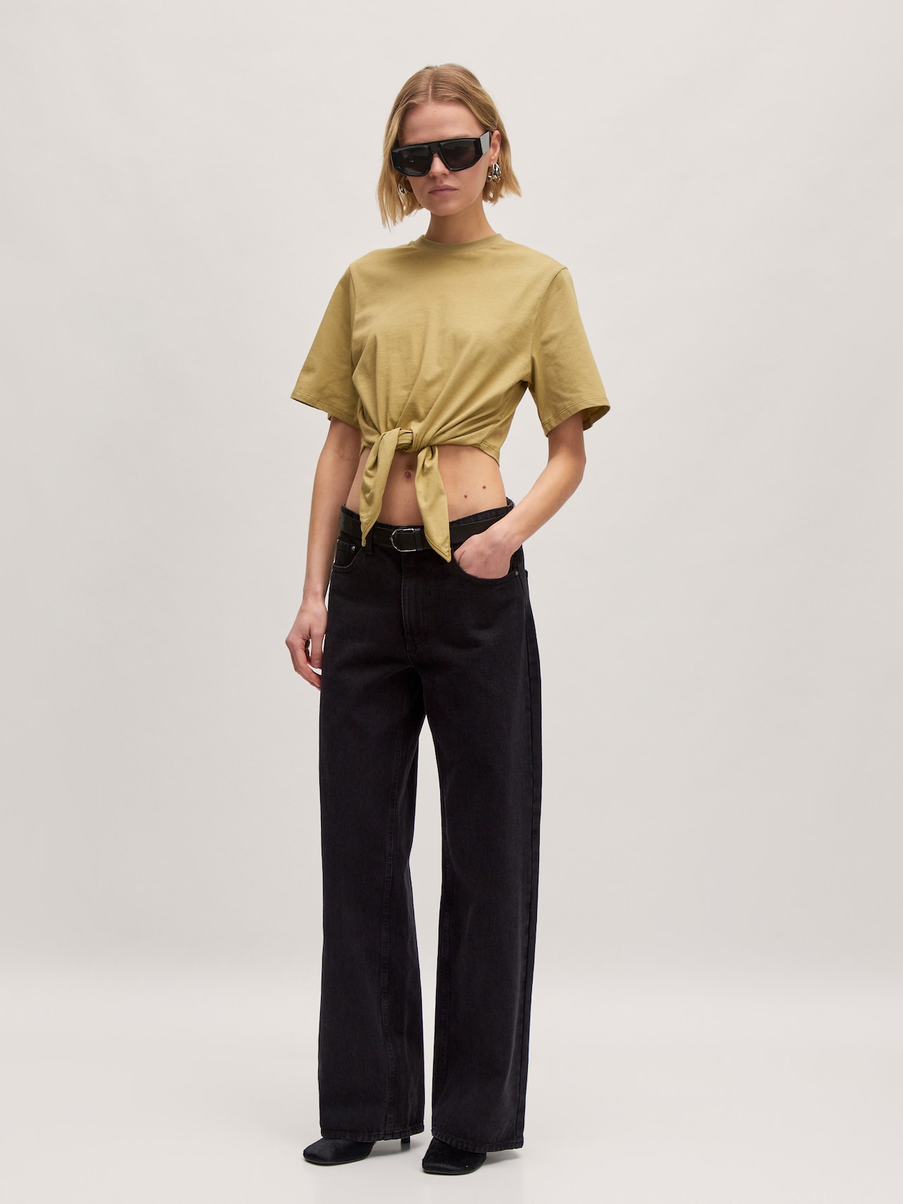 EDITED Producten Shirt 'Domenica' Bruin