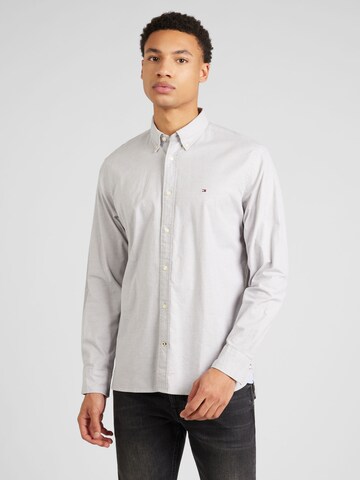 TOMMY HILFIGER - Regular Fit Camisa em cinzento: frente