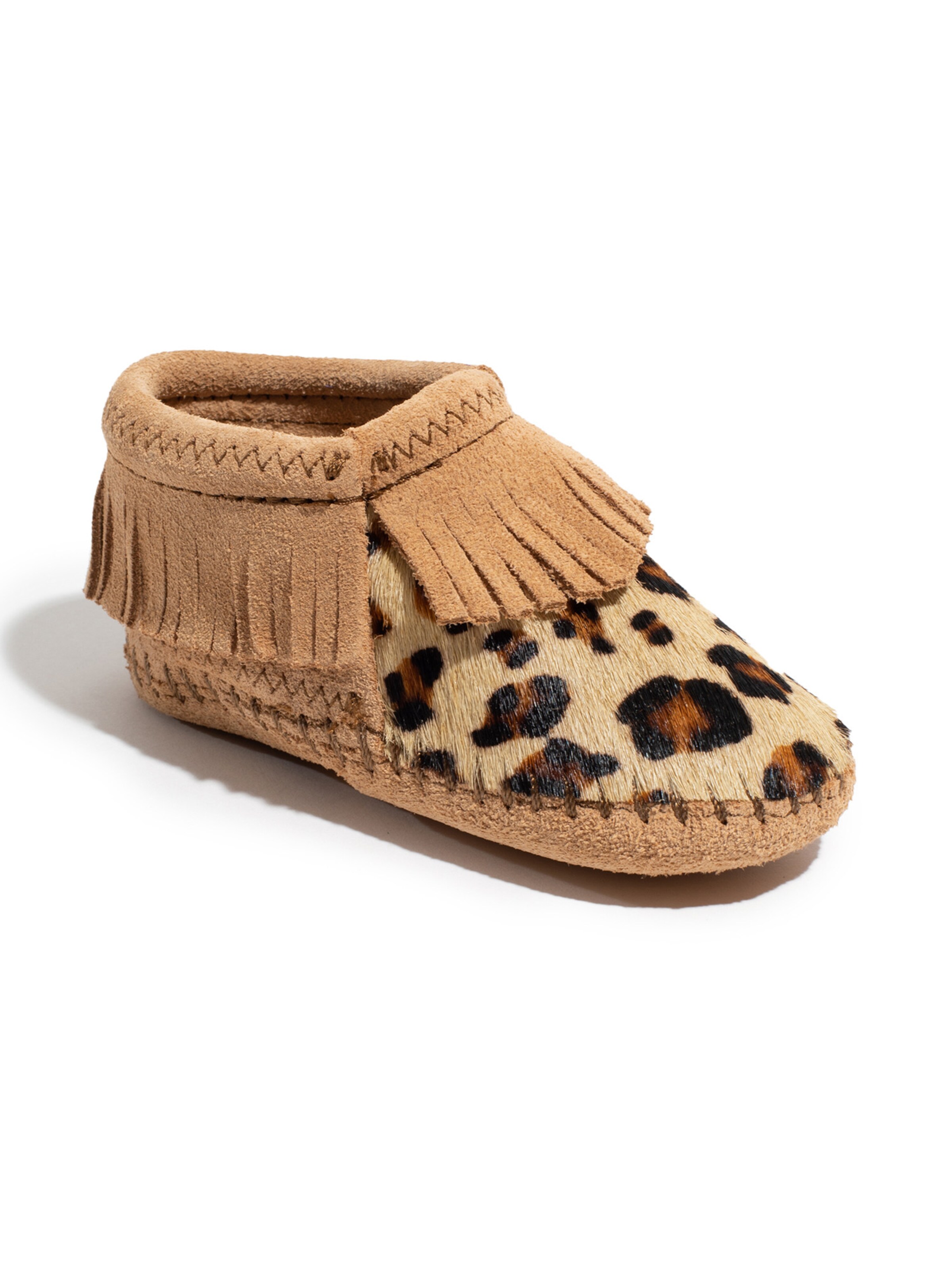 Minnetonka Μπότες 'Riley Suede' σε καφέ