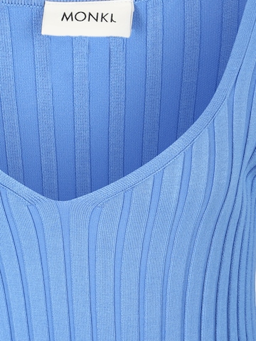 Rochie tricotat de la Monki pe albastru