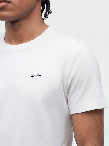 HOLLISTER Футболка в Белый
