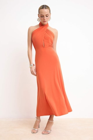Trendyol Kjole i orange: forside