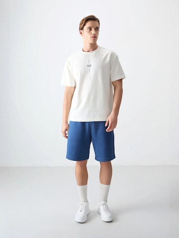 T-Shirt Tommy Life en blanc