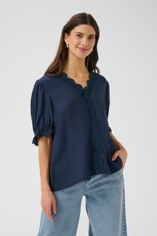 Chemisier 'Frammy' Cream en bleu : devant