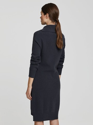Marc & André Knitted dress in Grey