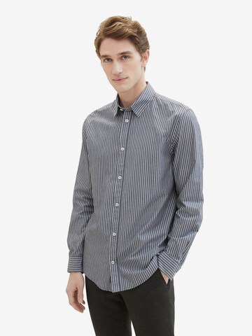 Coupe regular Chemise TOM TAILOR en bleu