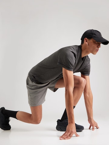 Reebok Performance shirt 'TRAIN' in Black