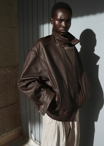 MANGO Wide leg Pleat-Front Pants 'Martin' in Beige