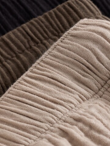 Next Loosefit Shorts in Beige