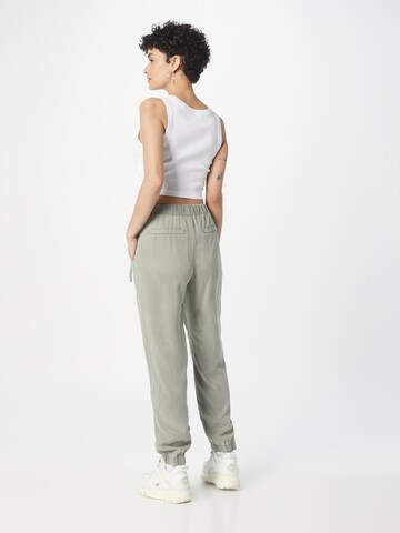 Soccx Tapered Trousers in Green