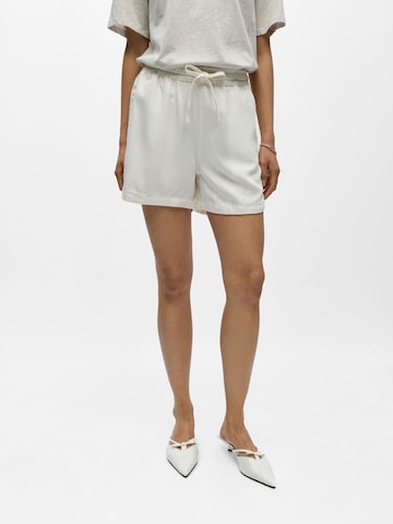 Loosefit Pantalon 'OBJFrame' OBJECT en blanc : devant