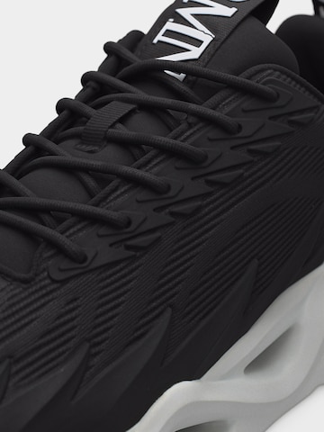 EA7 Emporio Armani Matalavartiset tennarit värissä musta