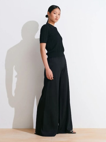Dilvin Sweater in Black