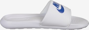 Nike Sportswear - Zapatos para playa y agua 'VICTORI ONE SLIDE' en blanco