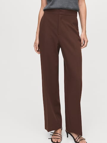 MANGO Regular Hose in Braun: Vorderseite