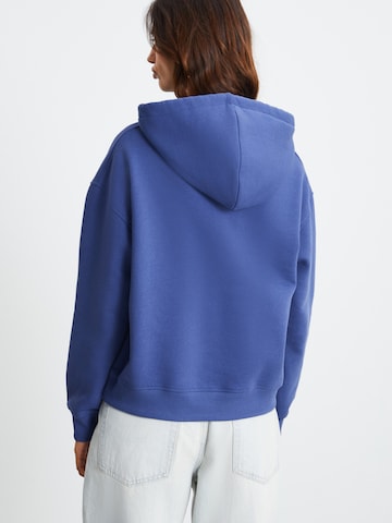 Grimelange Μπλούζα φούτερ σε μπλε