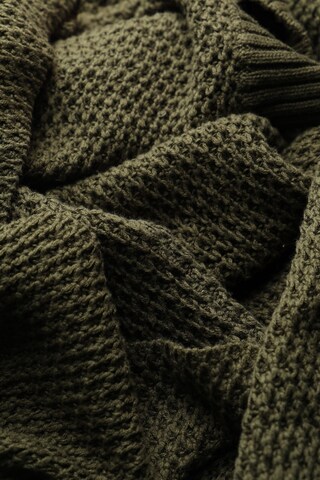 ellen amber Sweater & Cardigan in L in Green