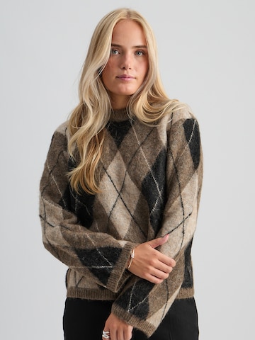Pullover 'Inara' di minus in grigio: frontale