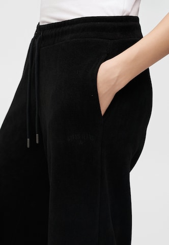 GUESS JEANS Loosefit Bukser i sort: side