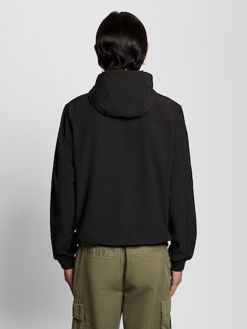 Lyle & Scott Funktionsjacke in Schwarz