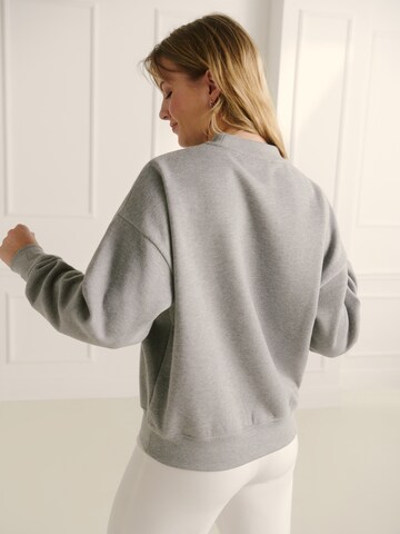 Guido Maria Kretschmer Women Sweatshirt 'Christine' in Grau