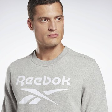 Reebok Суичър в сиво