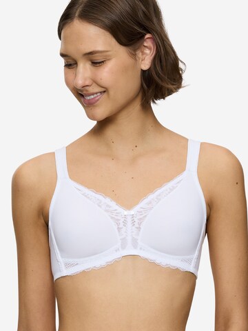 TRIUMPH T-shirt Bra 'Modern Lace + Cotton' in White: front