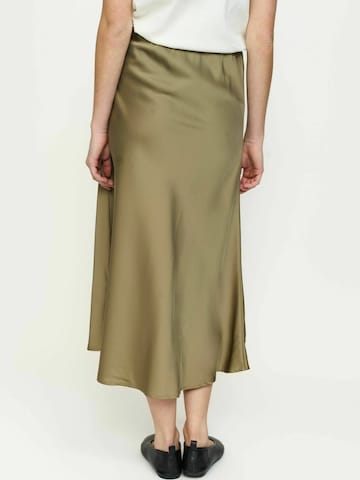 Soft Rebels Rok ' SRAbia ' in Groen