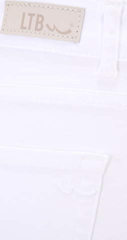 LTB Regular Jeans 'Pamela' in White