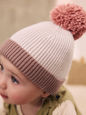 Next Beanie in White