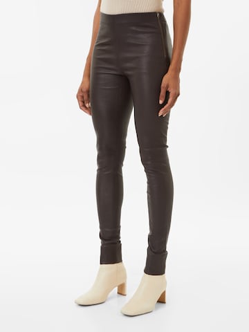 BE EDGY Skinny Pants 'Sasi' in Brown: front