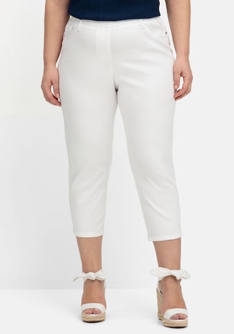Coupe slim Pantalon SHEEGO en blanc : devant