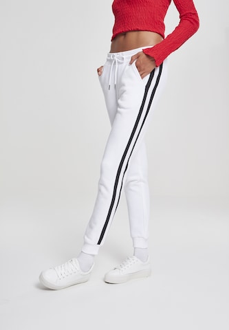 Urban Classics Tapered Broek in Wit: voorkant