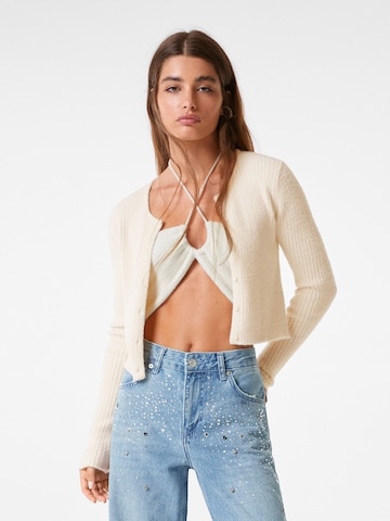 Bershka Knit cardigan in Beige: front