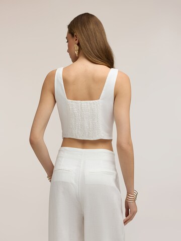Haut MOTIVI en blanc