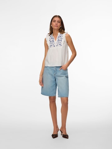 Top 'VMHannah' di VERO MODA in bianco