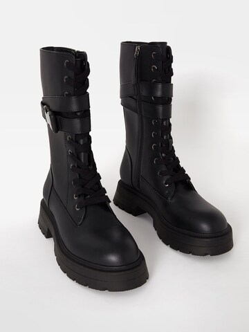 Bershka Lace-up boot in Black