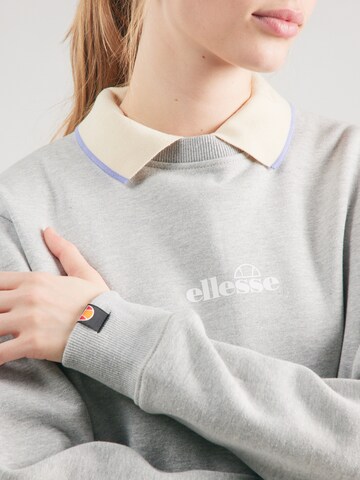 ELLESSE Свитшот 'Svetlana' в Серый