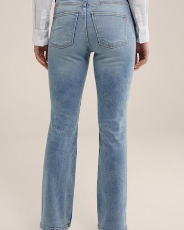 WE Fashion Flared Jeans in Blau