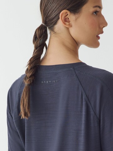 T-shirt Next en bleu
