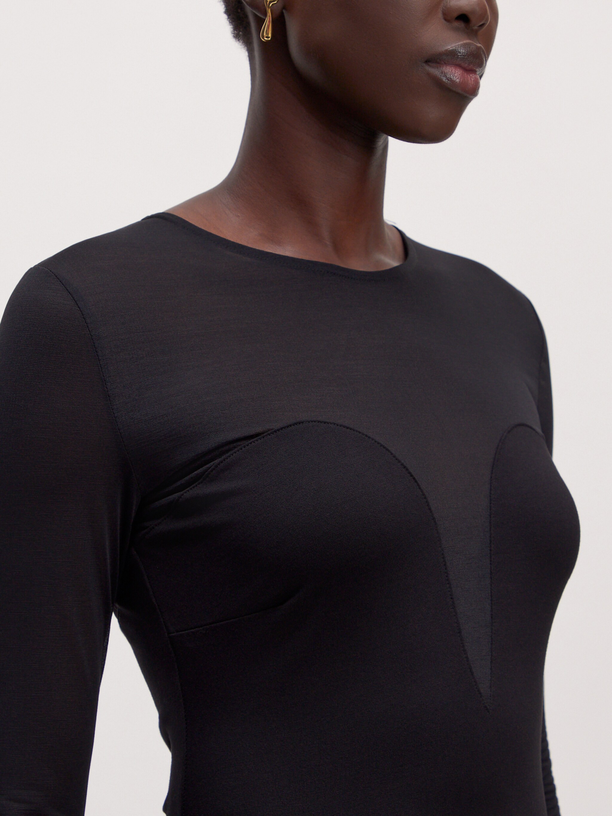 EDITED Produkte Shirt 'Lordana' schwarz