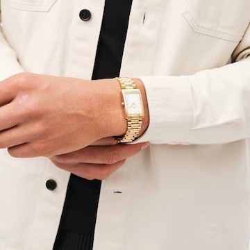 Montre à affichage analogique Daniel Wellington en or