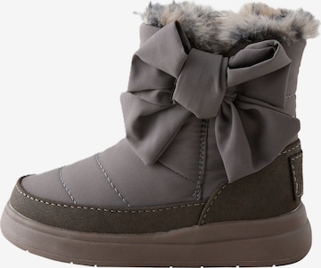 pilka Next Auliniai: priekis