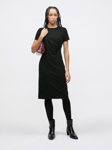 Calvin Klein Šaty – černá
