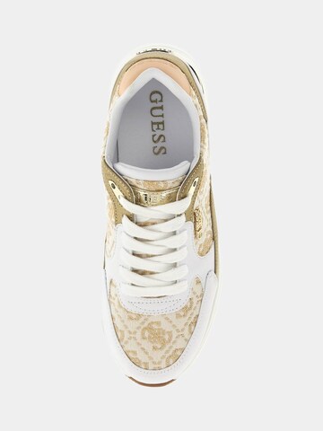 GUESS Sneaker in Gold