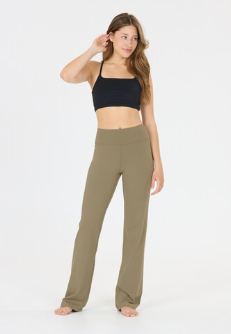 Athlecia Regular Sportbroek 'Emarri' in Bruin: voorkant
