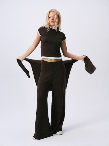 self. - Pierna ancha Pantalón en marrón