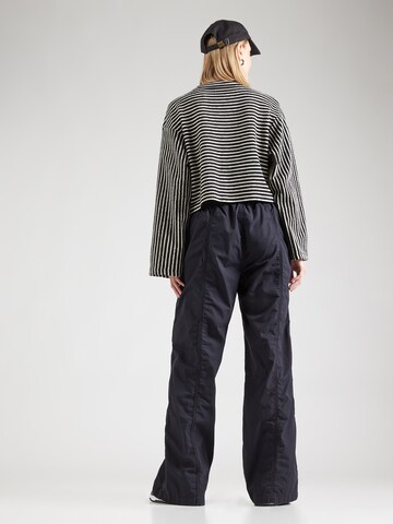 LEVI'S ® Loosefit Kalhoty 'BAGGY PARACHUTE' – černá