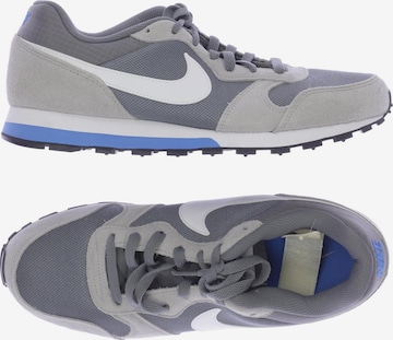NIKE Sneakers & Trainers in 44 in Grey: front