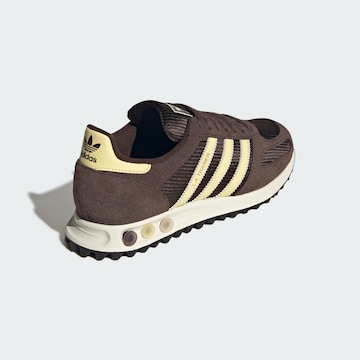 ADIDAS ORIGINALS - Zapatillas deportivas bajas 'La Trainer' en marrón